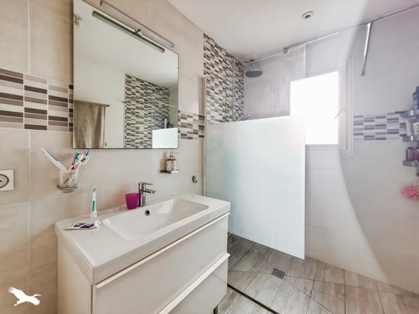 Maison 317 700 € Sadirac 5 p 112 m² DPE C