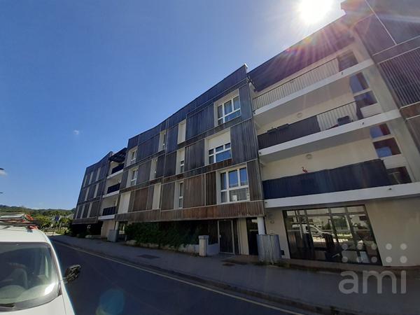 Appartement Menucourt 2 pièces 43.67 m2 + Parking