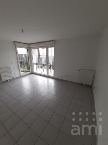 Appartement Menucourt 2 pièces 43.67 m2 + Parking