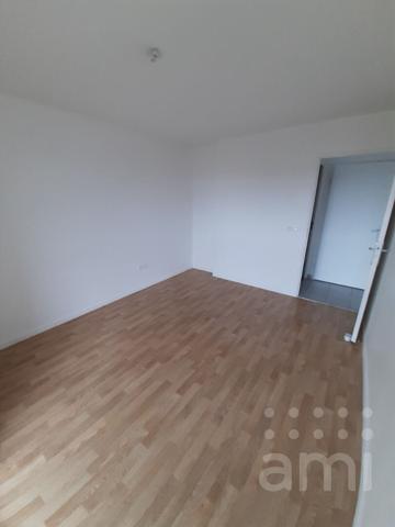 Appartement Menucourt 2 pièces 43.67 m2 + Parking