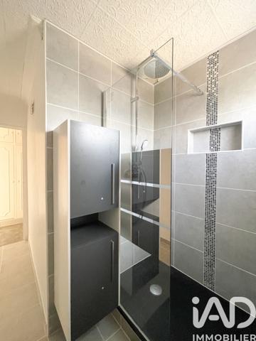 Location appartement 5 pièces 21 m² Reims