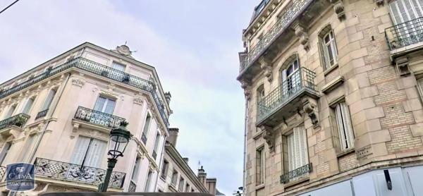 Local professionnel à louer 91.07m² Orléans (45000)