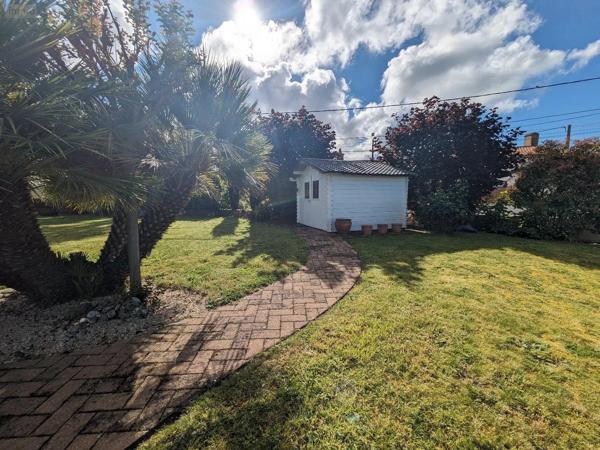 Achat - Maison Les Herbiers 85500 7 pièces 160 m 2 903 m 2