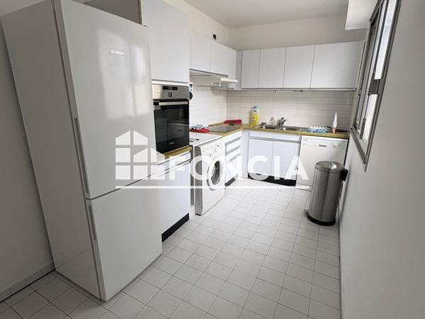 Location Appartement 4 pièces 89.49 m² - Paris 75015