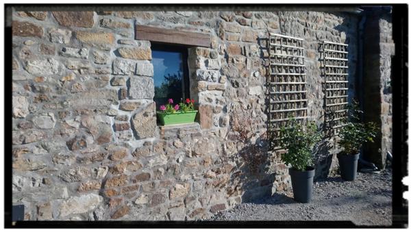 "Demeure d’Exception à Crozon : 175 m² de Caractère, 5 Chambres et Horizon Marin"