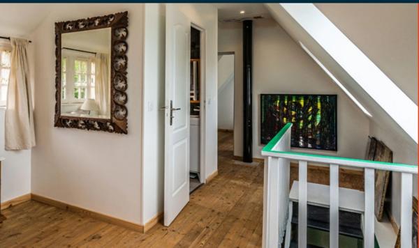 "Demeure d’Exception à Crozon : 175 m² de Caractère, 5 Chambres et Horizon Marin"