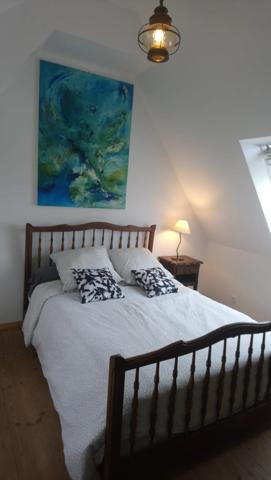 "Demeure d’Exception à Crozon : 175 m² de Caractère, 5 Chambres et Horizon Marin"