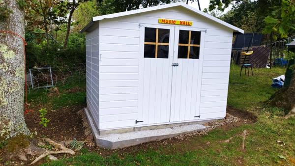 "Demeure d’Exception à Crozon : 175 m² de Caractère, 5 Chambres et Horizon Marin"