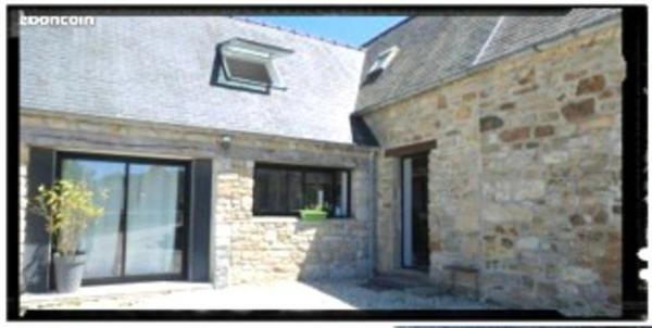 "Demeure d’Exception à Crozon : 175 m² de Caractère, 5 Chambres et Horizon Marin"