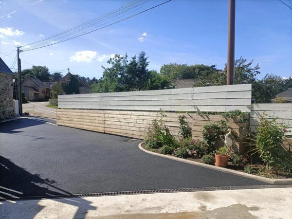 "Demeure d’Exception à Crozon : 175 m² de Caractère, 5 Chambres et Horizon Marin"