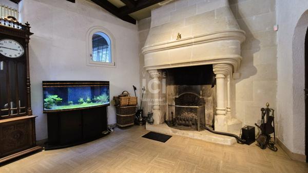 SAUTRON - DEMEURE DE CHARME DANS UN ENVIRONNEMENT PRISÉ ET VERDOYANT