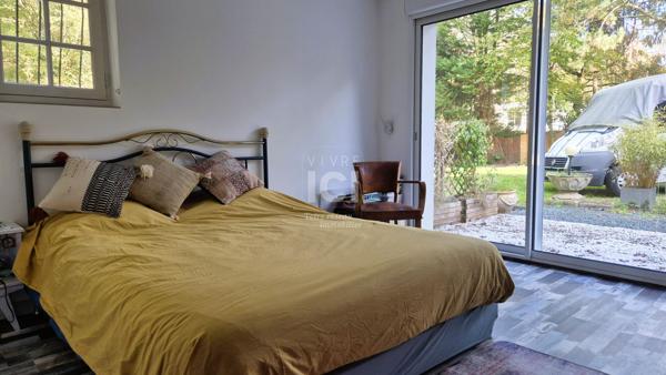 SAUTRON - DEMEURE DE CHARME DANS UN ENVIRONNEMENT PRISÉ ET VERDOYANT