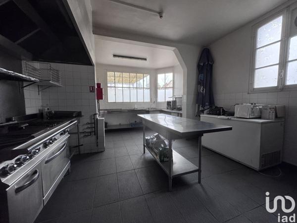 Hôtel-restaurant à vendre 520 m² Pont-sur-Yonne