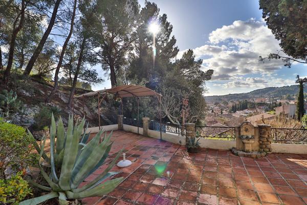 Achat maison Roquevaire - 7 pièce(s) - 278 m² - 1 020 000 €