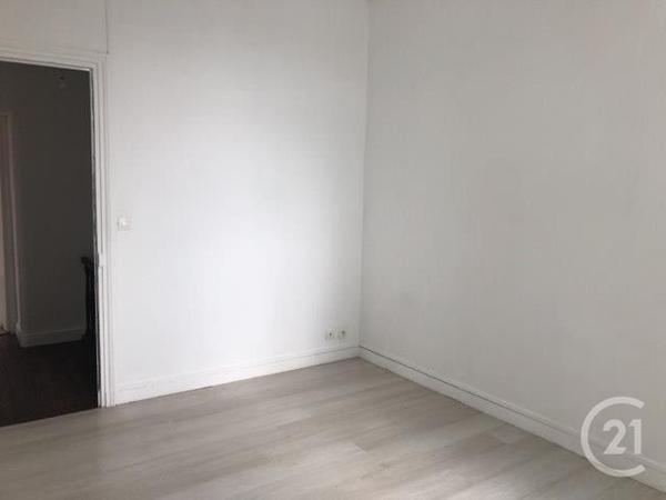 Appartement F4 à vendre  4 pièces - 77 m2 MACHECOUL ST MEME - 44