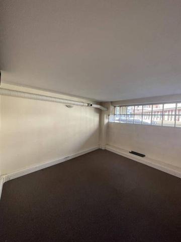 REF 12387-  6 RUE PIERRET - LOCAL COMMERCIAL