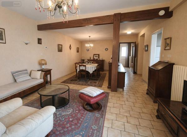 Maison à vendre à Aurillac dans le Cantal (15000), ref : 059-2053