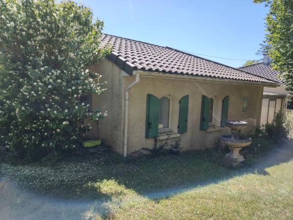 A vendre commune de Migné Auxances dans un environnement calme et verdoyant grande maison de plain pied de 180 m²