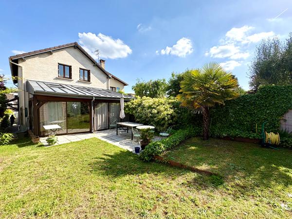 Maison Conflans Sainte Honorine 8 pièce(s) 160 m2 €599 900 ** - Référence 7842