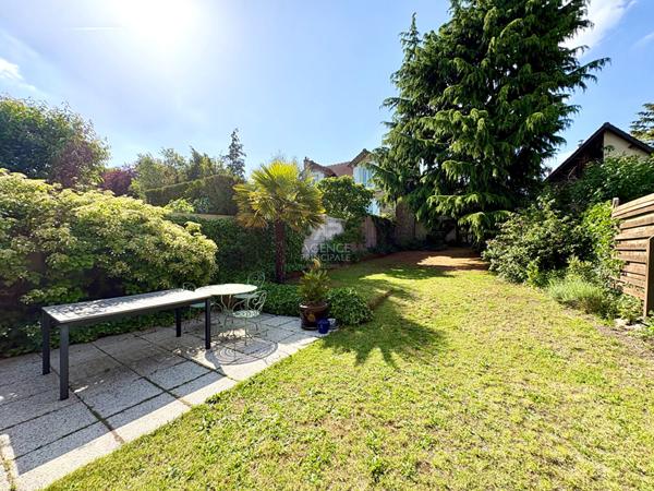 Maison Conflans Sainte Honorine 8 pièce(s) 160 m2 €599 900 ** - Référence 7842