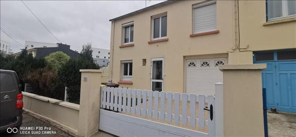 Maison à louer 1 094 € CC BREST 5 p 83 m² DPE E