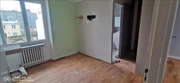 Maison à louer 1 094 € CC BREST 5 p 83 m² DPE E