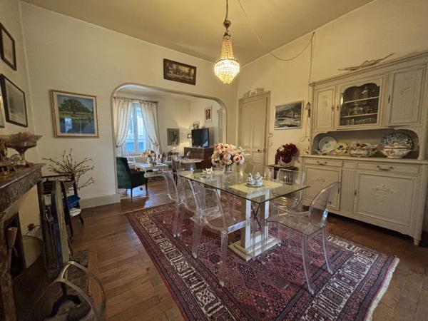 Maison 6 pièce(s) 4 chambre(s) 191.24 m²