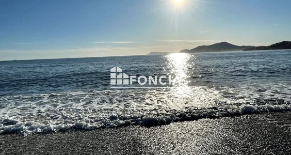 À vendre Studio 28.26 m² - Le Lavandou 83980