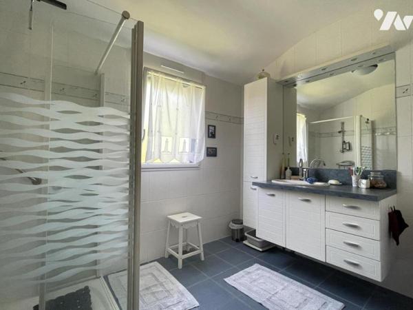Maison 155 m² – Noyalo- DPE C - 4CH - 1350m² de terrain