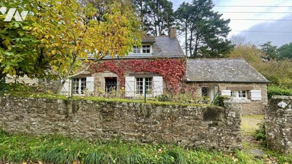 ARRADON : maison en pierre à rénover vue sur le Golfe du Morbihan