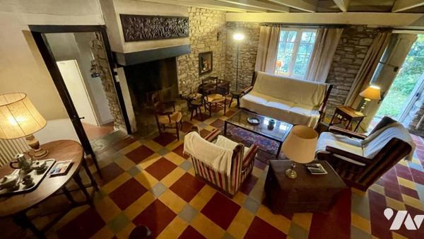 ARRADON : maison en pierre à rénover vue sur le Golfe du Morbihan