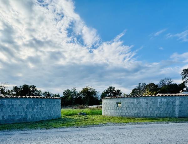 Ghisonaccia (20240) Terrain constructible GHISONACCIA 1596 m² - 295 000 €