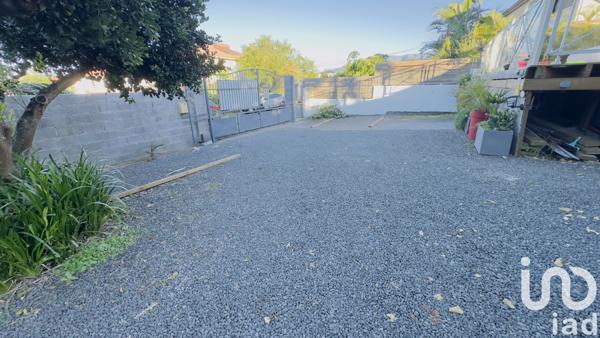 Maison à vendre 8 pièces 245 m² Le Tampon