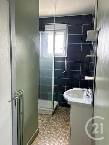 Appartement F4 à vendre  4 pièces - 80 m2 MONTLUCON - 03