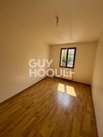 Maison récente à vendre à Compiègne - 5 chambres, jardin, garage double