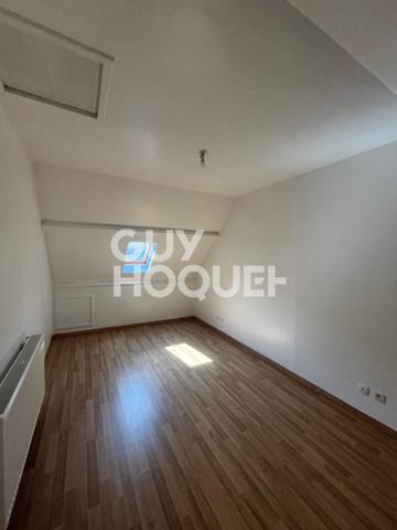 Maison récente à vendre à Compiègne - 5 chambres, jardin, garage double