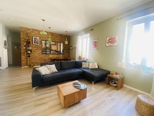 Maison 8 pièces - 207 m²