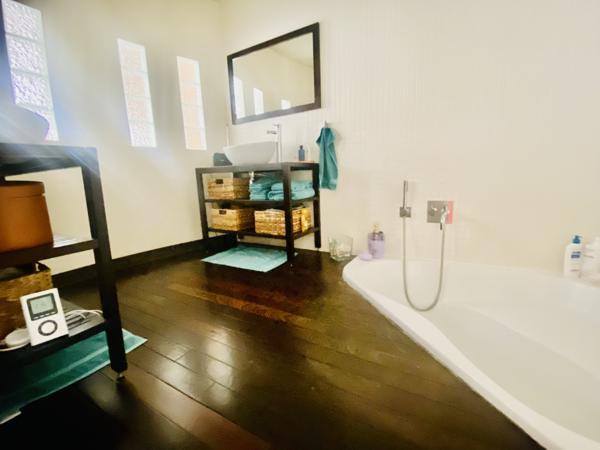 Maison 8 pièces - 207 m²