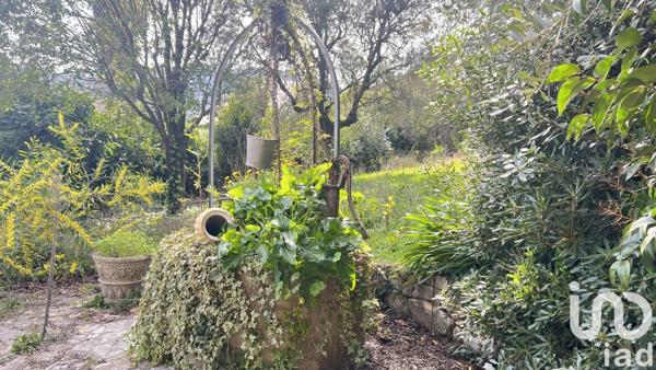 Maison 9 pièces de 180 m² à La Colle-sur-Loup (06480)