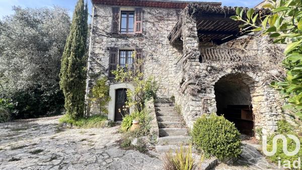 Maison 9 pièces de 180 m² à La Colle-sur-Loup (06480)