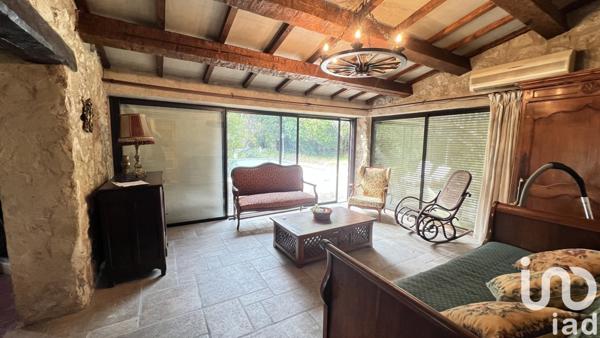 Maison 9 pièces de 180 m² à La Colle-sur-Loup (06480)