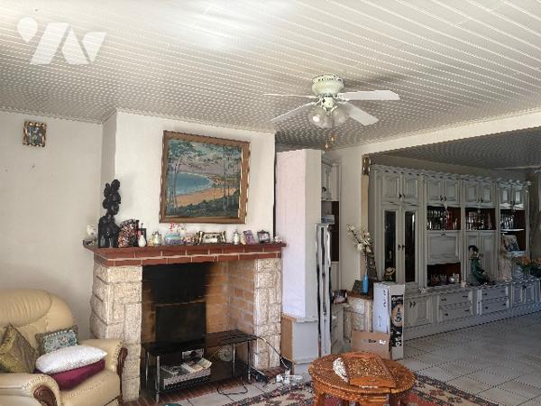 Maison de ville de 214 m² avec garage et jardin – Casteljaloux