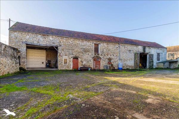Maison à vendre |  Breuil-Bois-Robert |  10 pièces | 400 m²