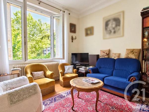 Maison à vendre  9 pièces - 178,23 m 2   LA TRONCHE  - 38