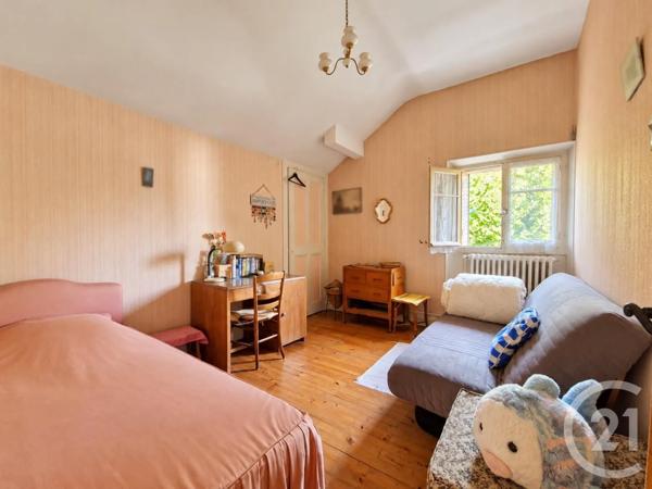 Maison à vendre  9 pièces - 178,23 m 2   LA TRONCHE  - 38