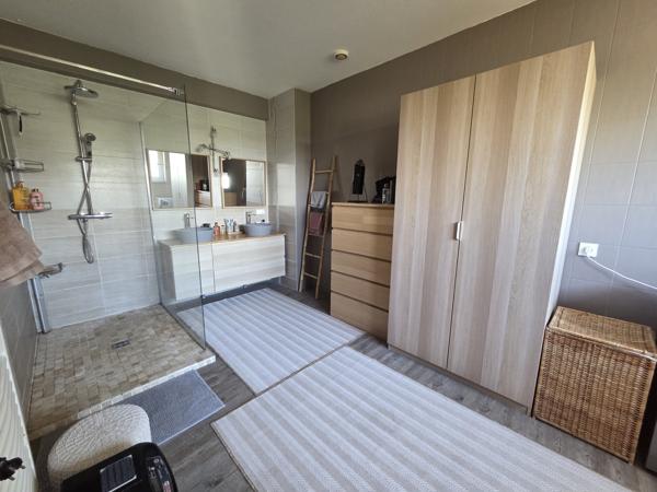 Metzervisse (57940) Immeuble de rapport local professionnel et un appartement F5