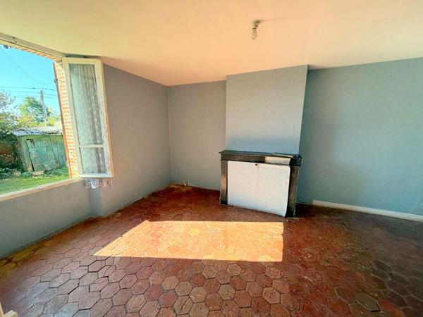 Maison CHAUMONT EN VEXIN 1791 M² TERRAIN