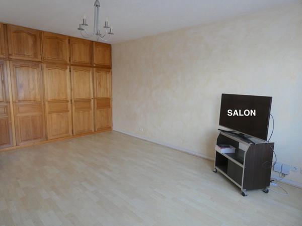 À vendre - T2, 2 pièces situé à Moissy-Cramayel (77550)