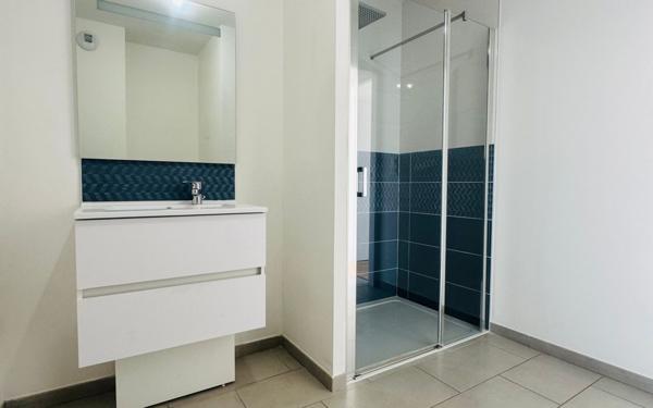 Appartement à vendre    3 pièces • 62,40 m2 La Rochelle