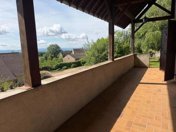 Maison à vendre 8 pièces 194m2 MONT SAINT VINCENT (71)